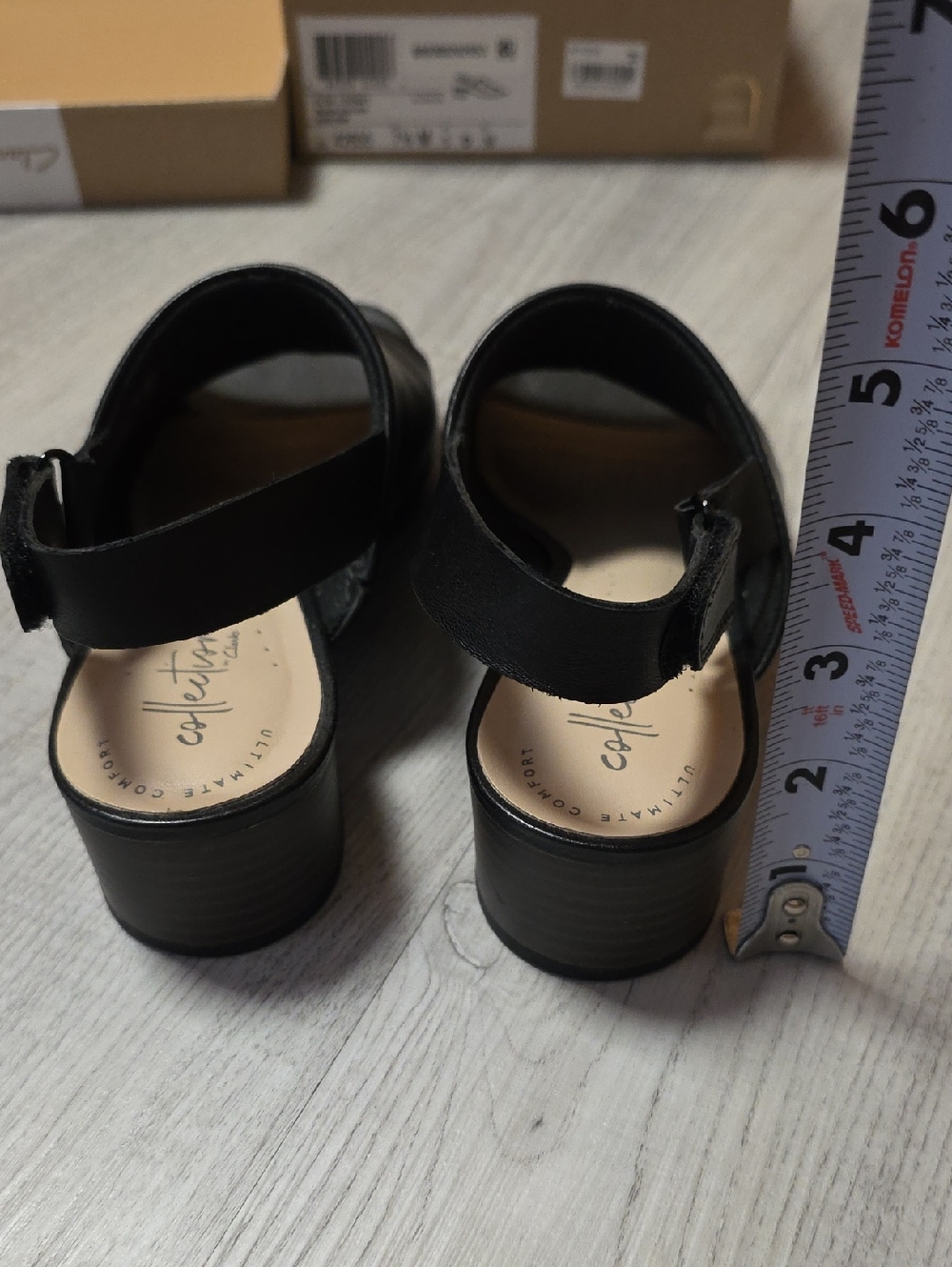 Clarks Black Open-Toe Slingback Sandals, Size 7.5M - Picture 5 of 7